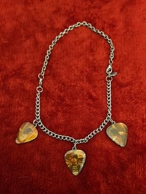 Collectible Silver Tone Jonahs Brothers Guitar Pick Charm Necklace/Bracelet